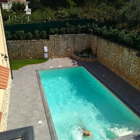 Villa Canape' With Private Pool Mandra Capreria