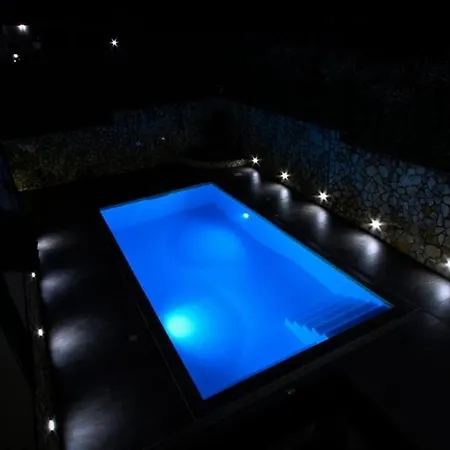 Villa Canape' With Private Pool *