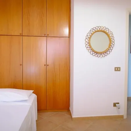 Villa Canape' With Private Pool Mandra Capreria