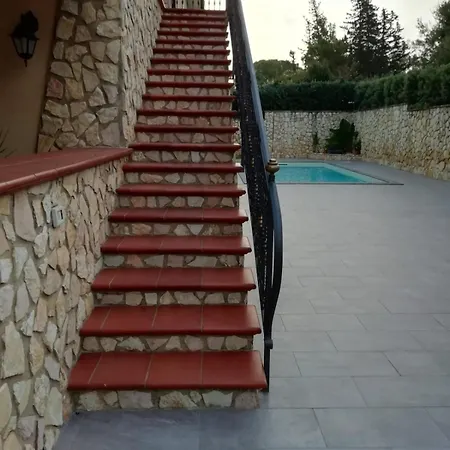 Canape' With Private Pool Villa *