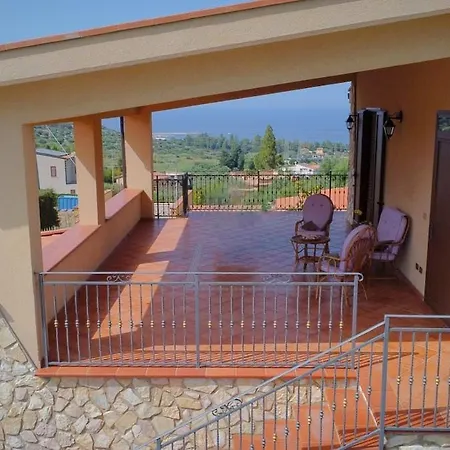 Canape' With Private Pool Villa